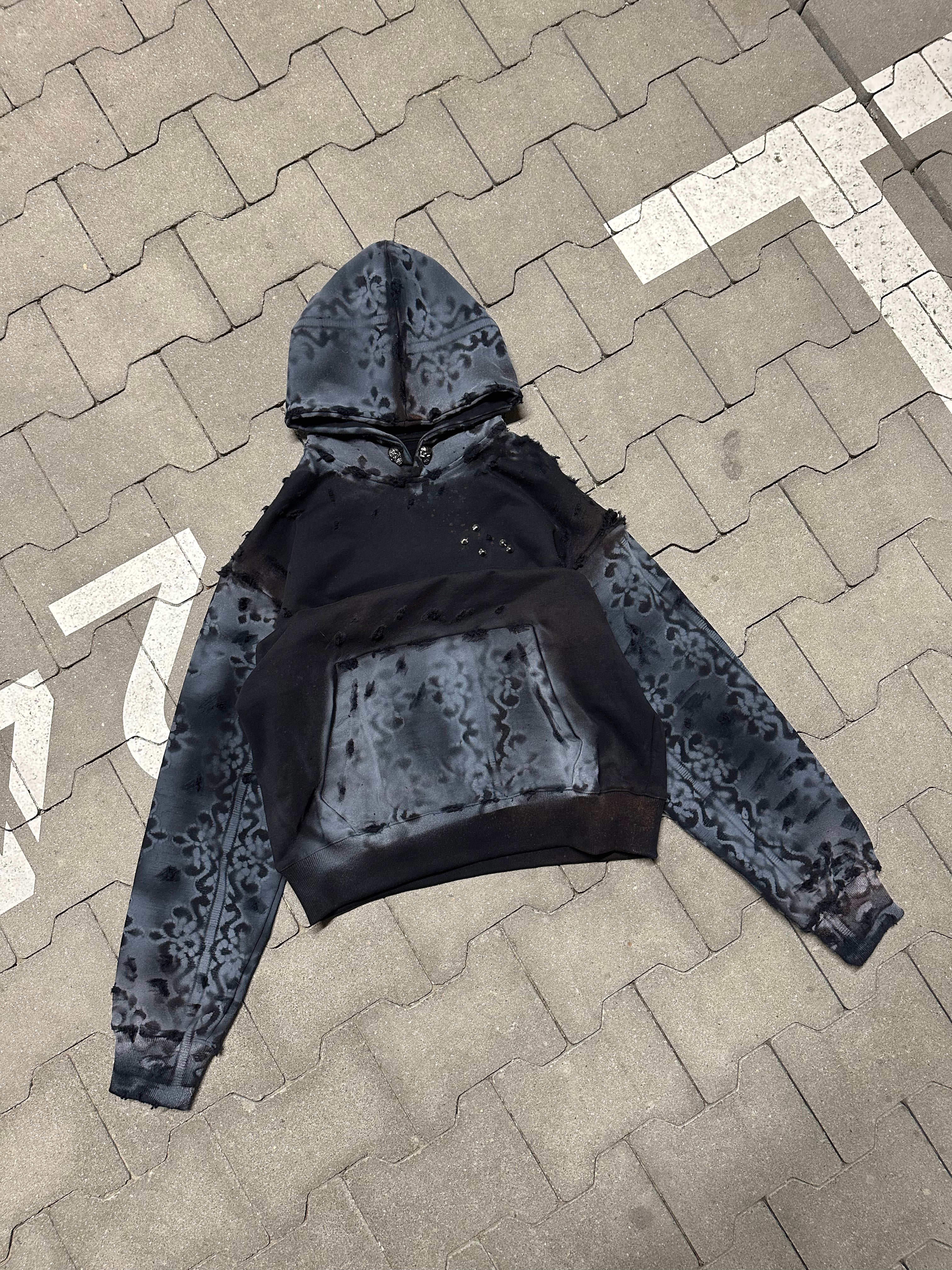 WORLDSTARLIAR Distressed Hoodie no.1