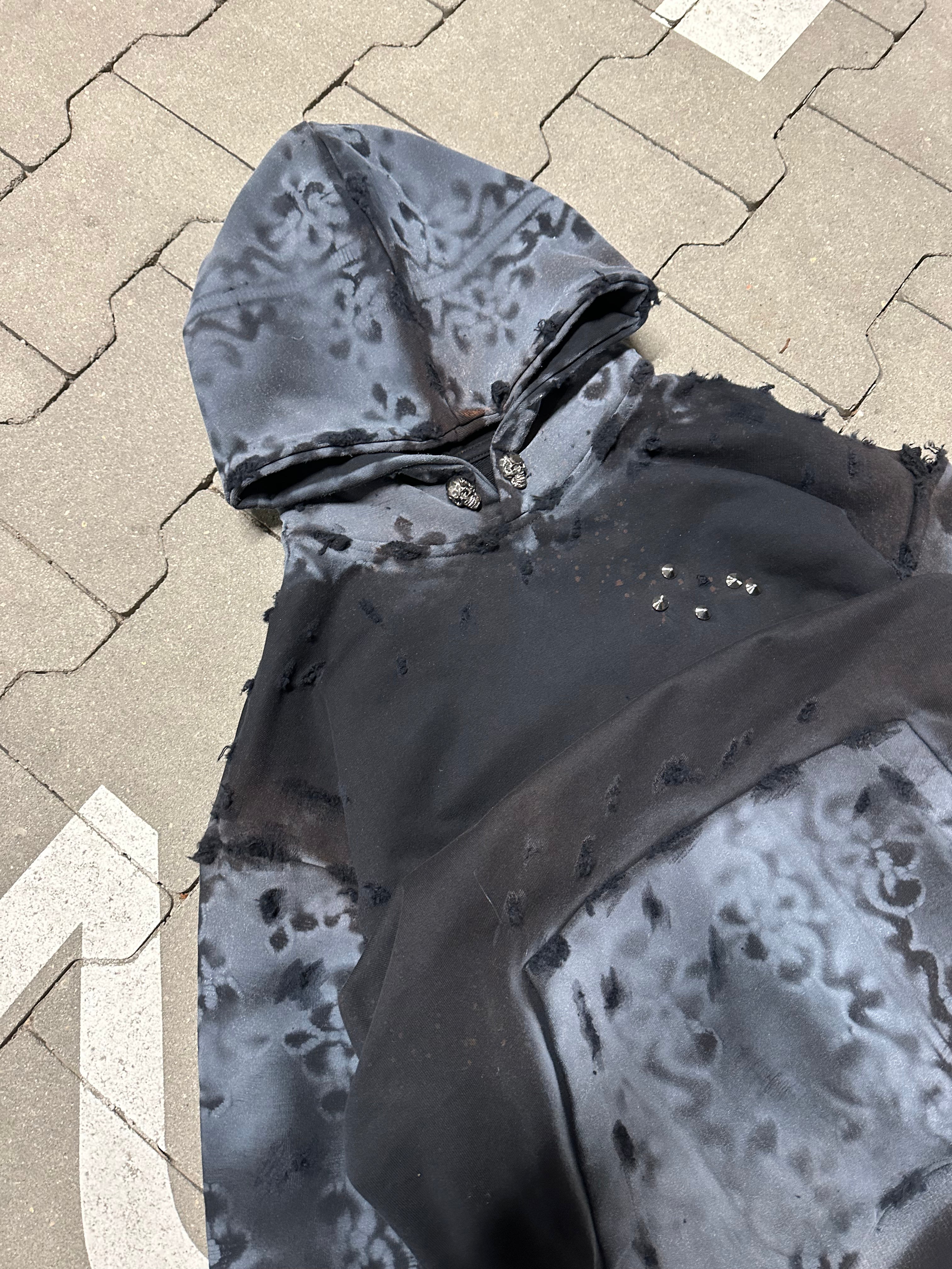 WORLDSTARLIAR Distressed Hoodie no.1
